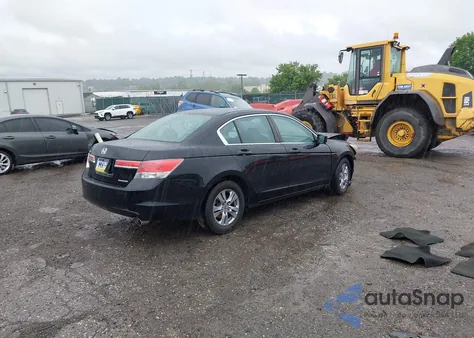 2012 Honda Accord 2.4 Se z USA, uszkodzony, nr VIN 1HGCP2F62CA138512